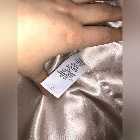 BNWT Dynamite Beige Faux Fur Vest With Pockets - XS - Picture 7 of 7